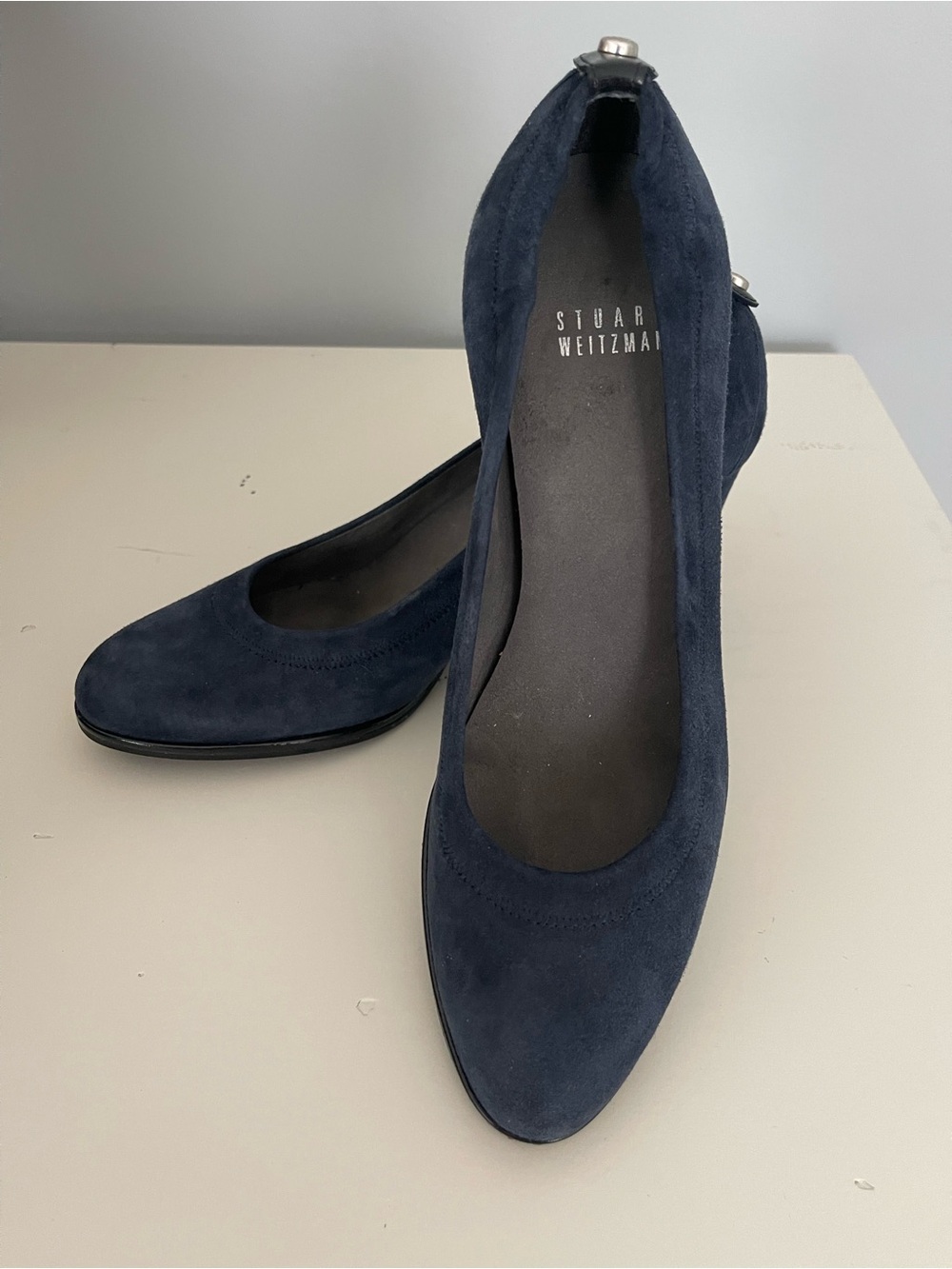 Stuart Weitzman Navy Blue Suede Pumps Heels Size 6.5 M